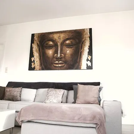 Calm And Cozy Bivange Apartment *